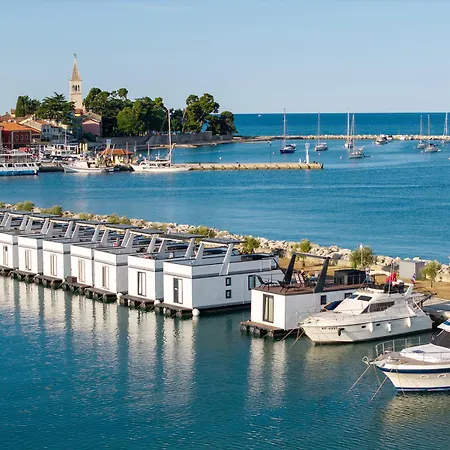 Luxury Sea House Pearl Infinity - Houseboat