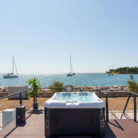 Pearl Infinity Luxury Floating House Διαμέρισμα Novigrad Istria